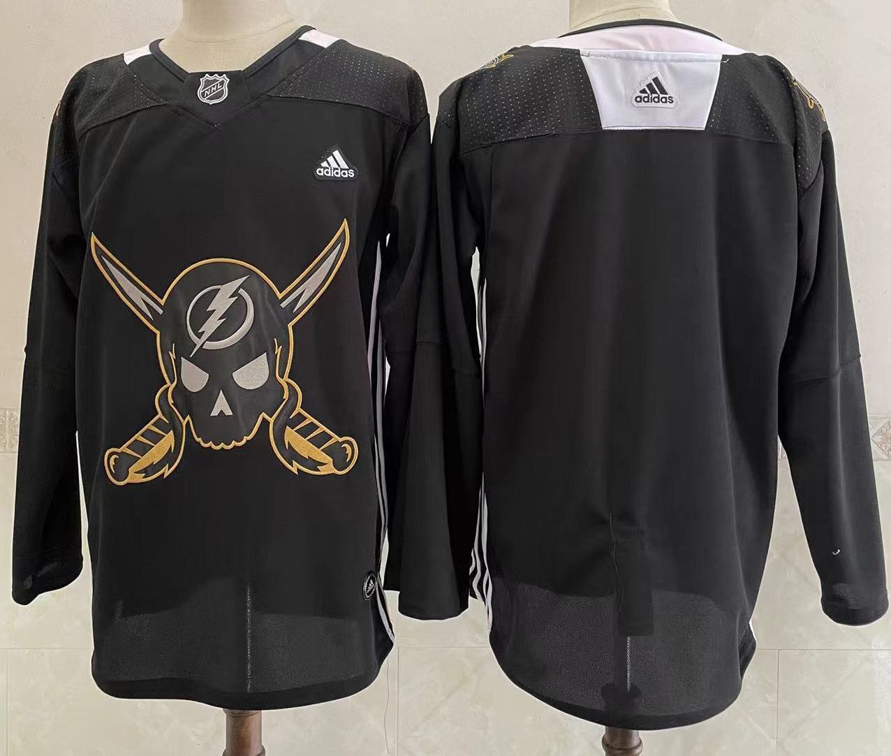 Men Tampa Bay Lightning Blank Black Classic Edition 2022 Adidas NHL Jersey